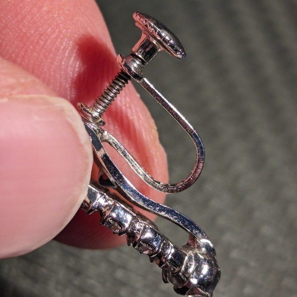 Jay Flex Sterling Twist on Two Fold Earrings - Picture 4 of 8